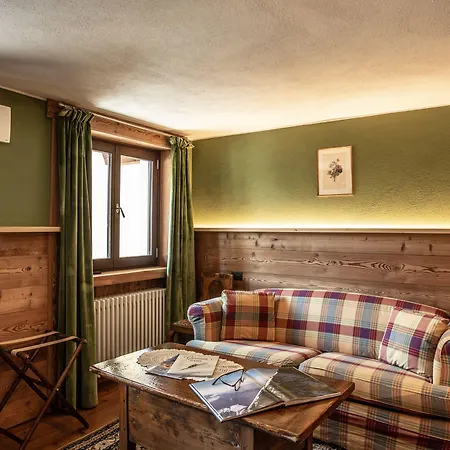 Maisons Grandes Murailles