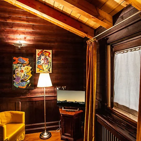 Maisons Grandes Murailles Appartamento