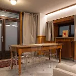 Apartment Maisons Grandes Murailles-Luxury Apartments Valtournenche
