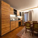 Maisons Grandes Murailles-luxury Apartamento *