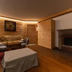 Maisons Grandes Murailles-luxury * Valtournenche