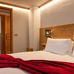 Maisons Grandes Murailles-Luxury Apartments Valtournenche