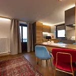 Maisons Grandes Murailles-Luxury Apartments *
