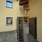 Maisons Grandes Murailles-luxury