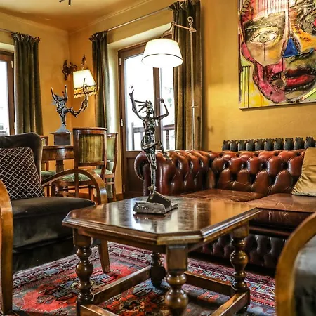Art Grandes Murailles Hotel