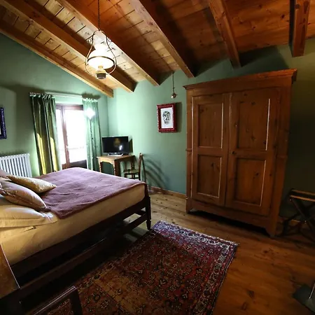 Maisons Grandes Murailles 아파트 발토우르넨체