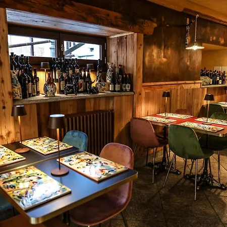 Maisons Grandes Murailles 아파트