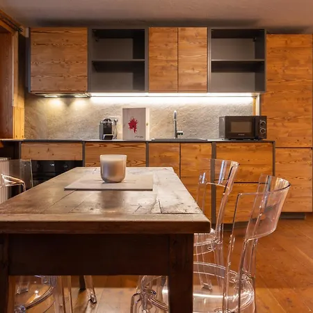 Maisons Grandes Murailles-luxury * Valtournenche
