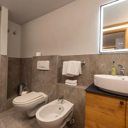 Maisons Grandes Murailles-luxury * Valtournenche