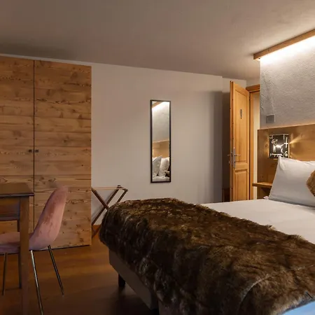 Maisons Grandes Murailles-luxury Valtournenche