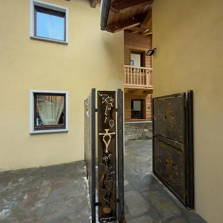 Maisons Grandes Murailles-luxury